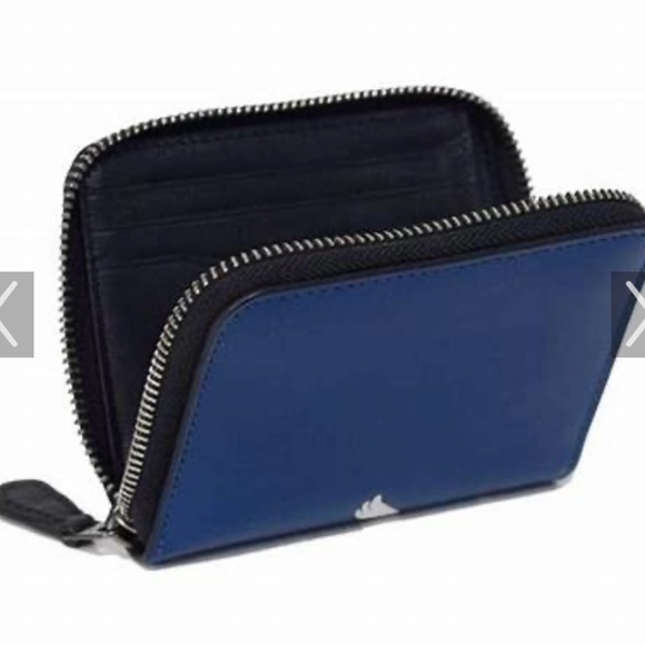 Brand New 101 Dalmatians Medium Zip Wallet - Picture 3 of 4